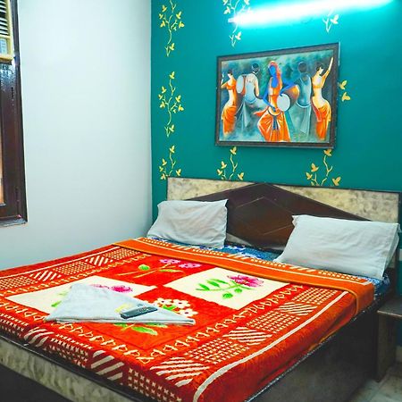 Hotel Bliss Bourn - Lajpat Nagar นิวเดลี ภายนอก รูปภาพ