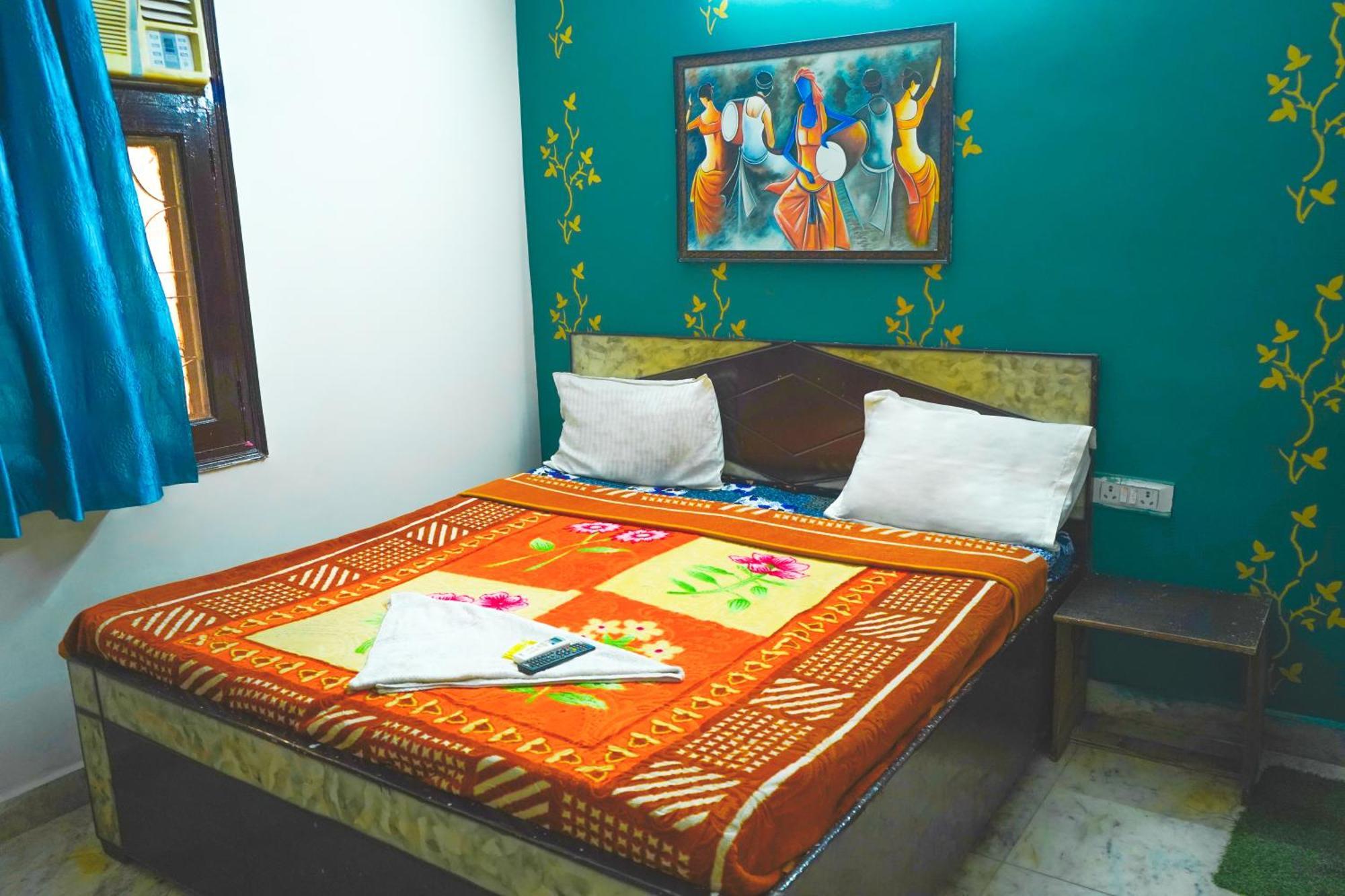 Hotel Bliss Bourn - Lajpat Nagar นิวเดลี ภายนอก รูปภาพ
